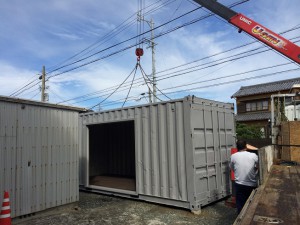 20ftシャッター改造コンテナ納品　静岡県20171018