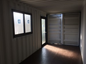 新造20ftコンテナドア窓取付　設置　愛知県201810